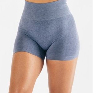 Alphalete Amplify Shorts 4.5 French Blue